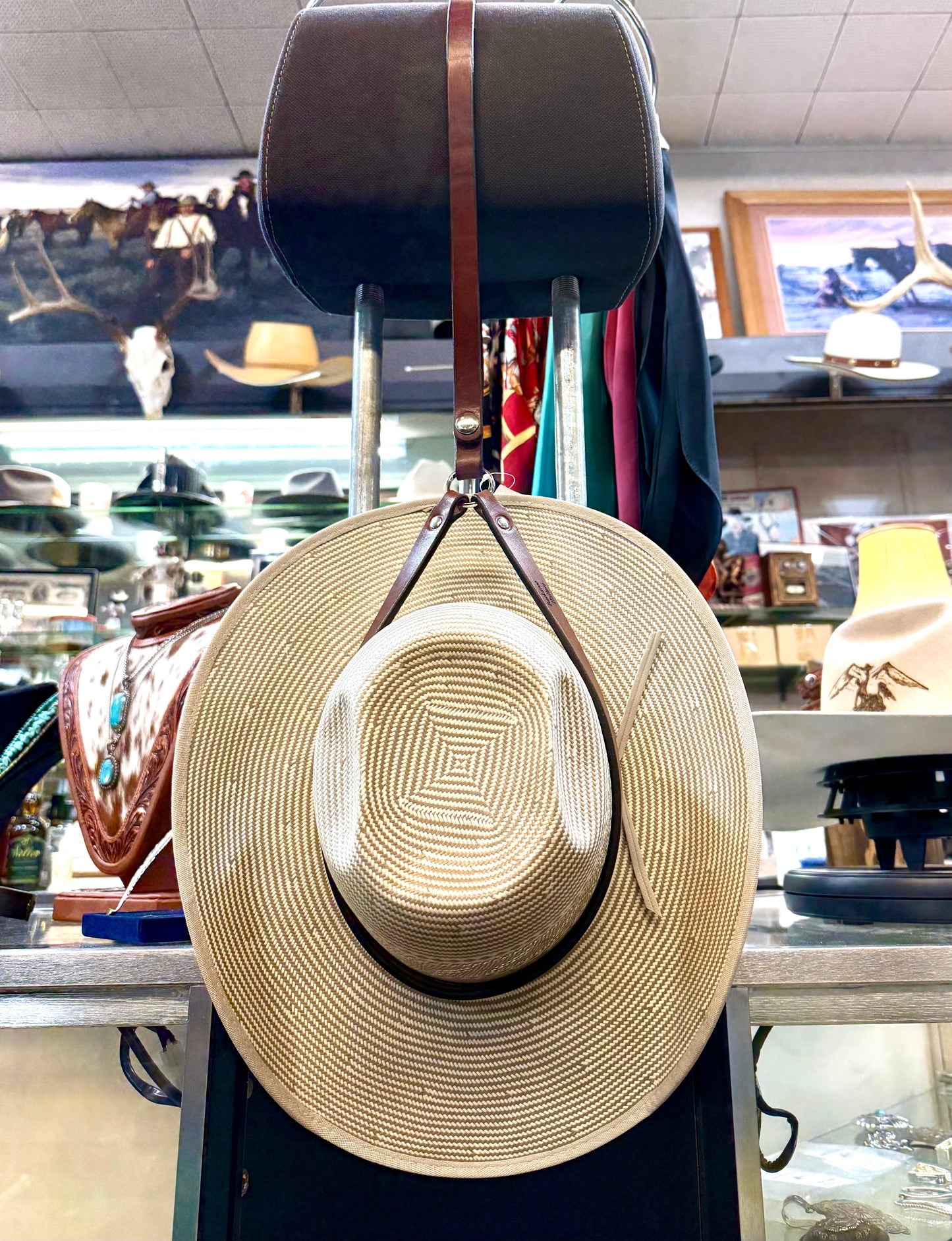Handmade premium Herman Oak leather hat holder