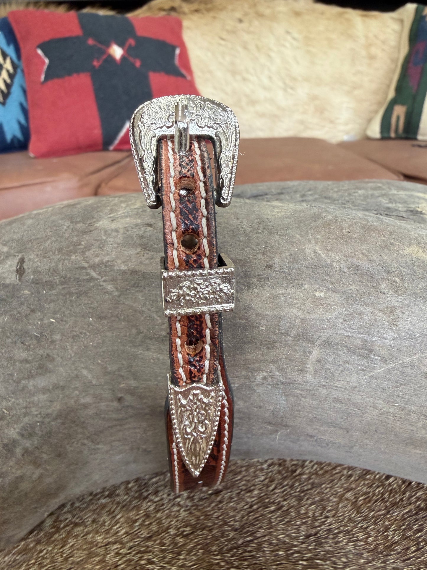 The Cristo hat band